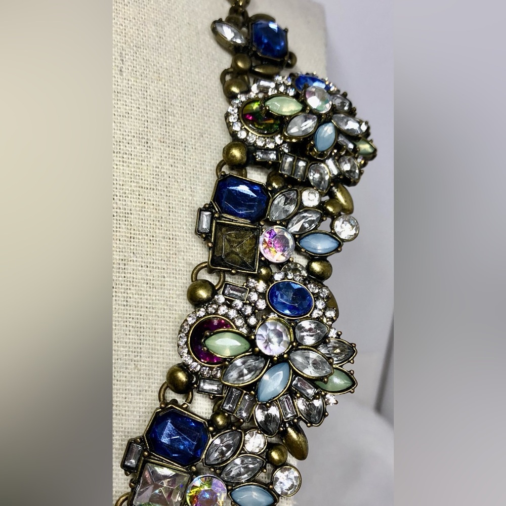 Natasha Couture Floral Necklace + Bonus - Picture 7 of 14